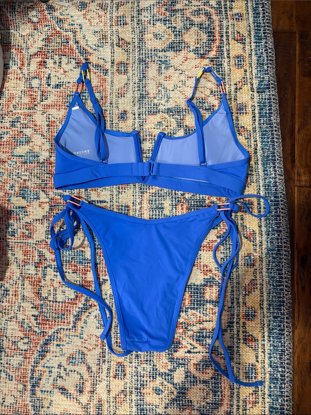 Oneone Swimwear Bikini Set in Electric Blue SZ M EUC - Picture 2 of 4